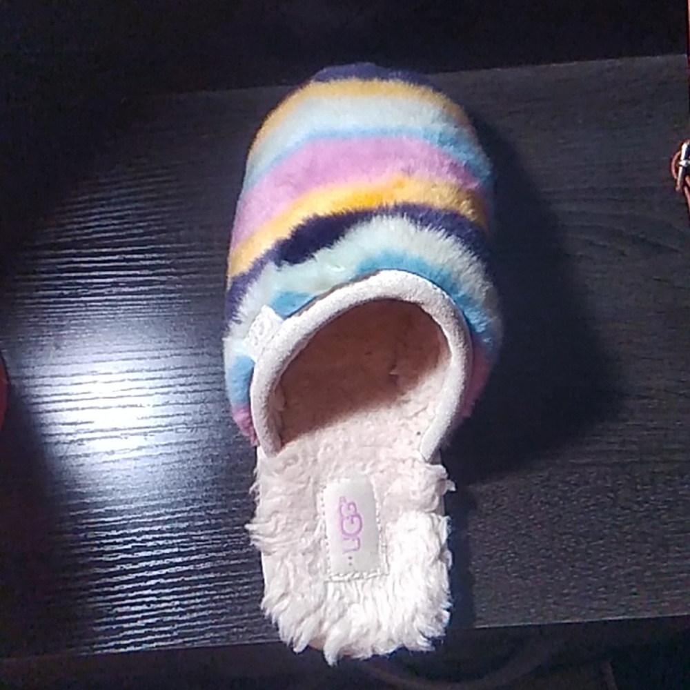 UGG house shoes/ slippers